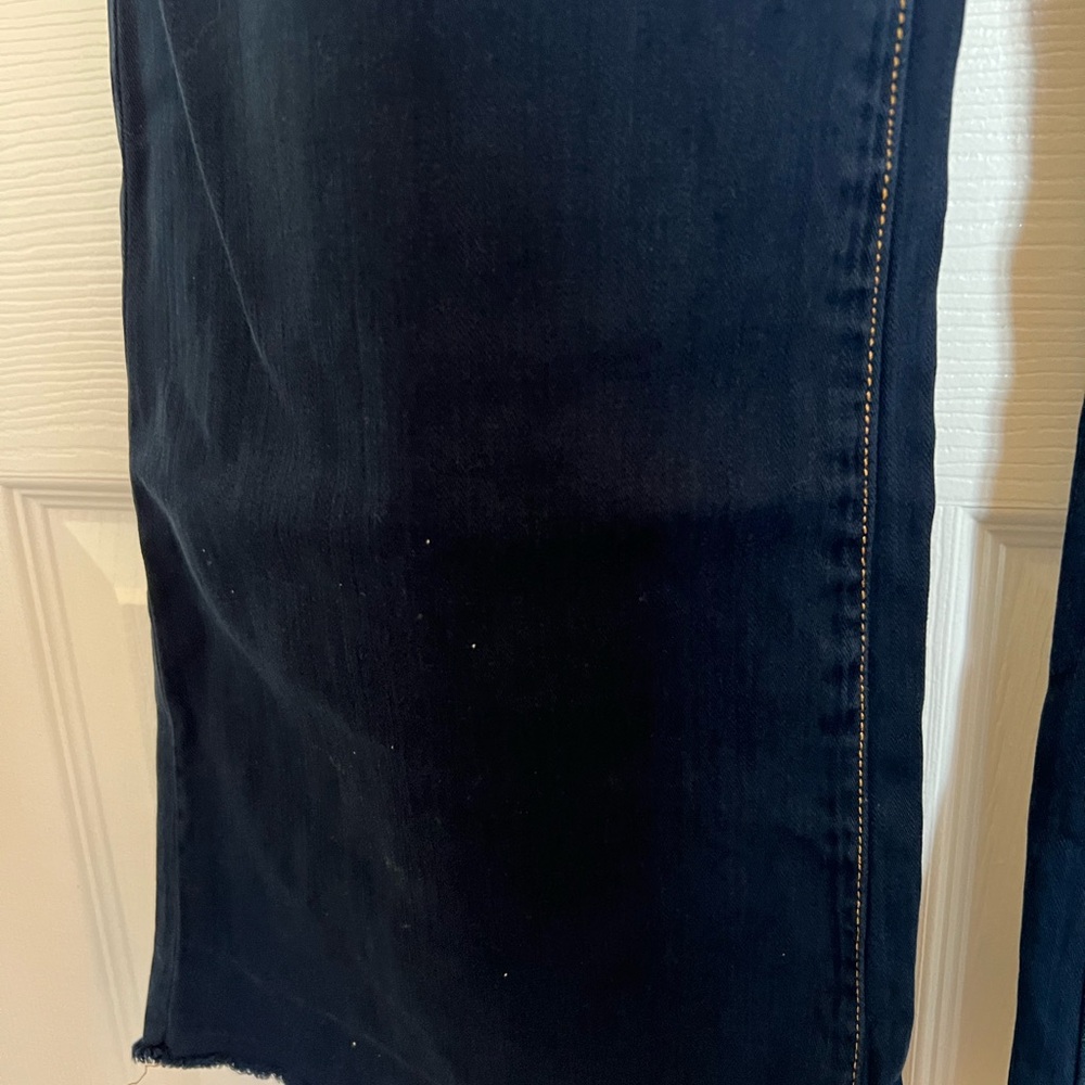 J Brand Jeans - Picture 8 of 12